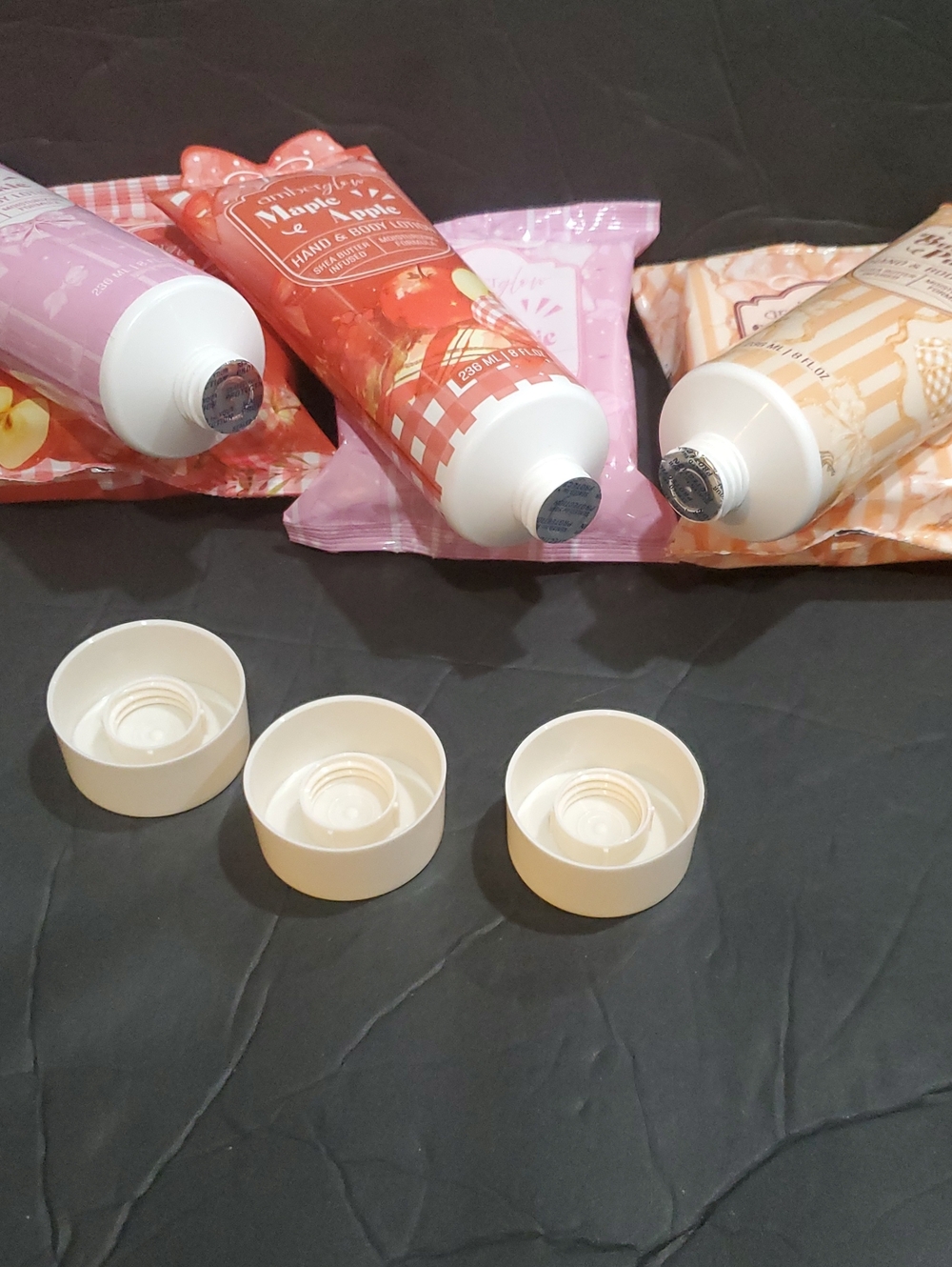 2pack Essential oil infused hand wipes and shea infused moisturizing lotion new - Picture 12 of 12
